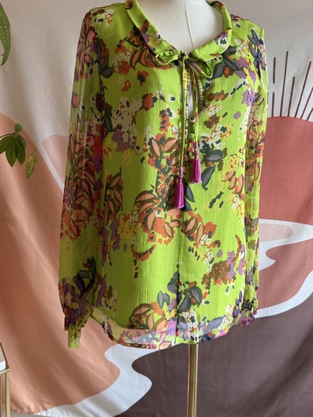 Saloni Women’s Silk Green Floral Artsy Top Blouse Tassels Boho Size 2 Garden